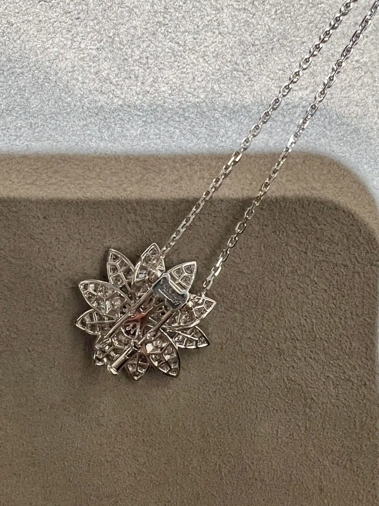 求婚钻戒定制图片展示