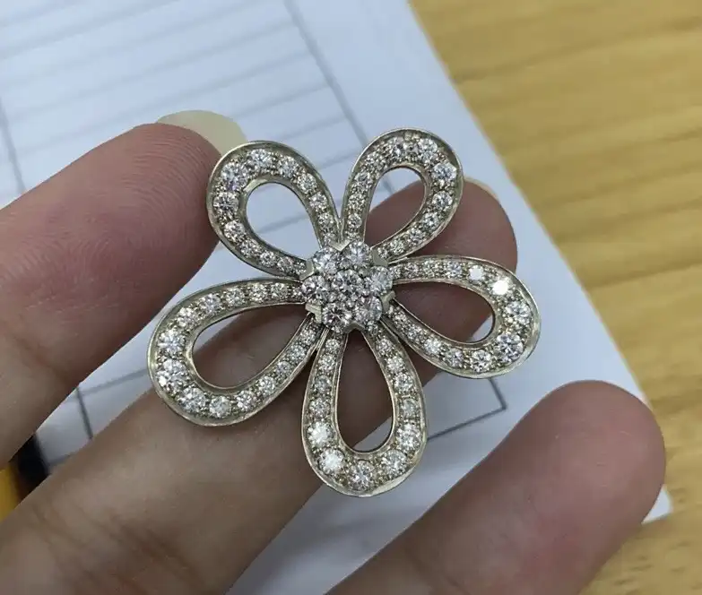 求婚钻戒定制图片展示