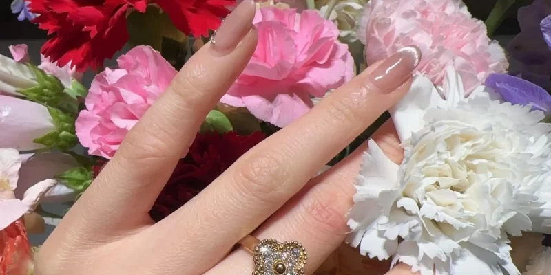 求婚钻戒选购攻略：如何挑选完美钻戒，打造浪漫求婚时刻！