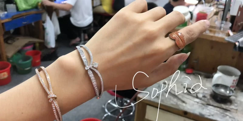 求婚钻戒挑选攻略：如何选择完美钻戒打造浪漫求婚时刻