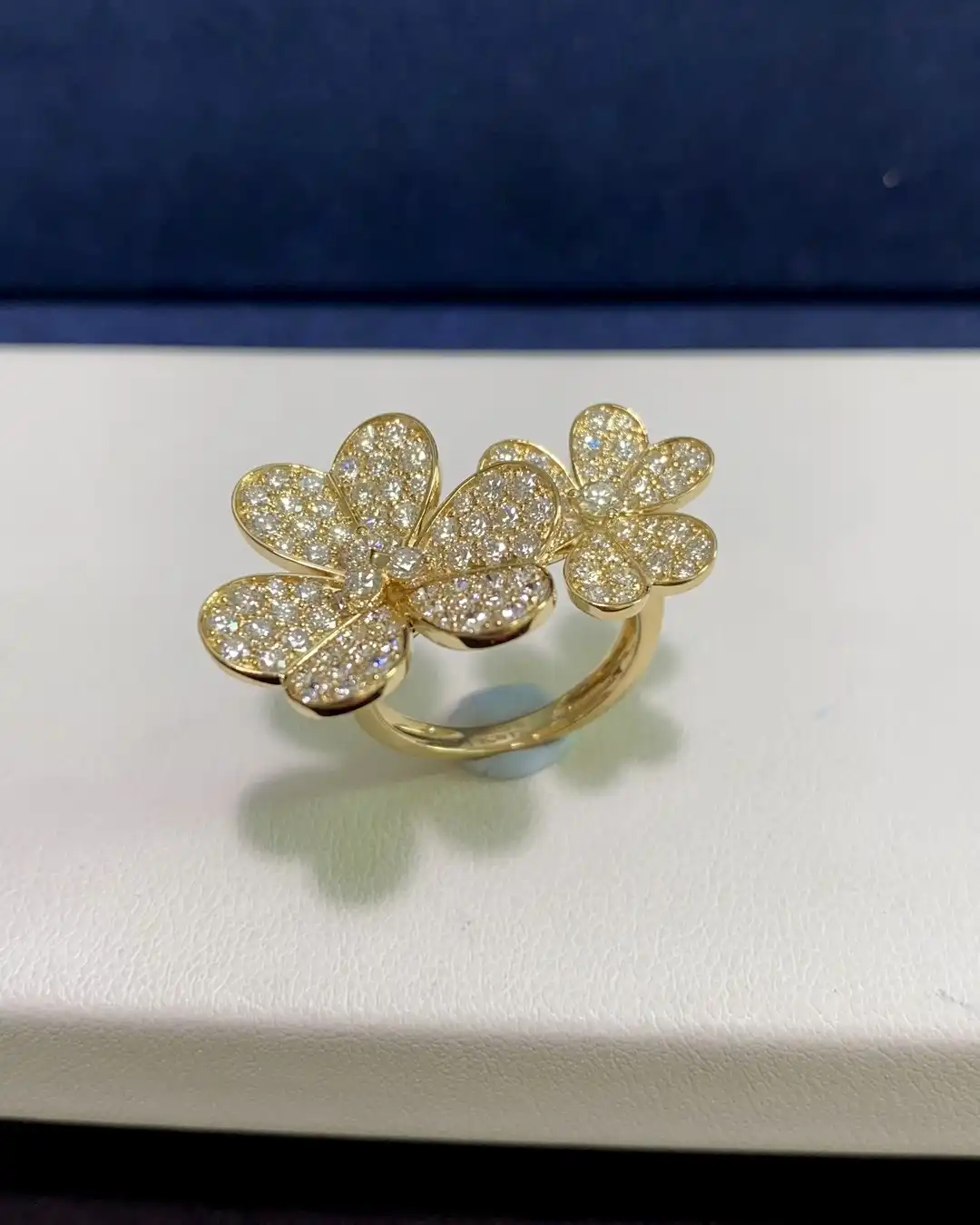 求婚钻戒定制图片展示