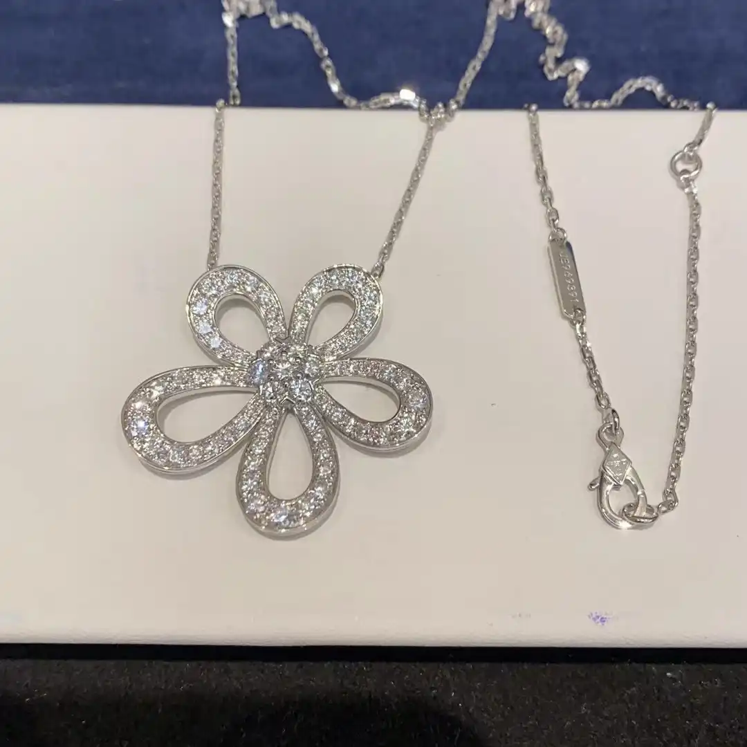 求婚钻戒定制图片展示