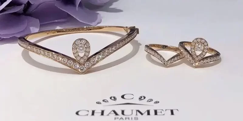 求婚钻戒选购攻略：如何挑选完美钻戒征服她的心？——2023年钻戒购买指南