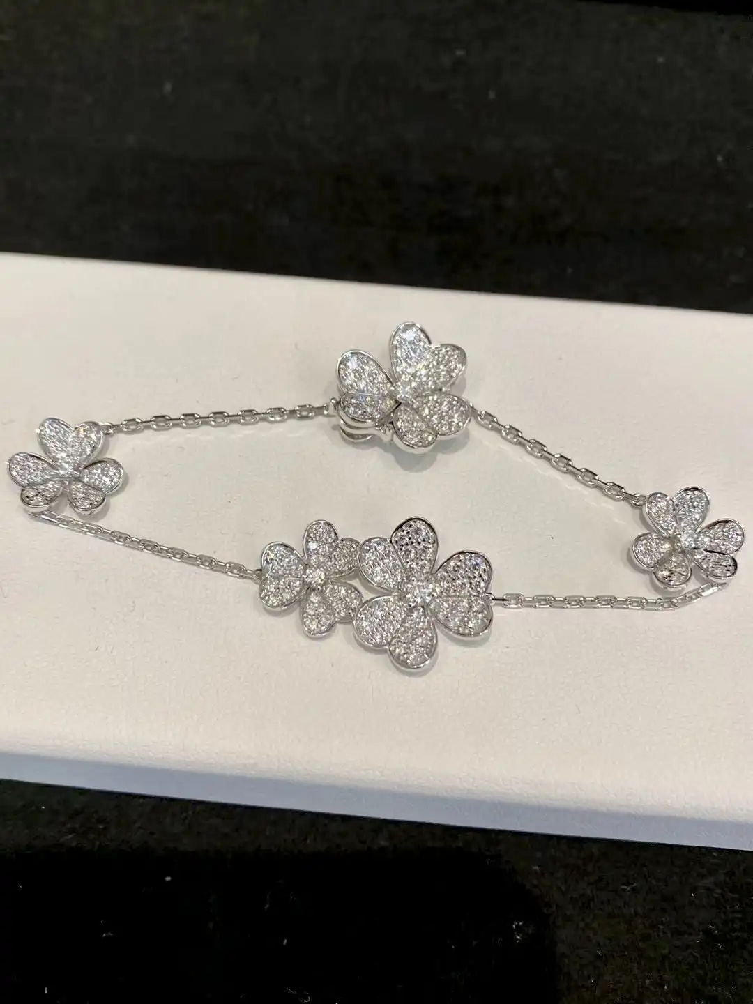 求婚钻戒定制图片展示