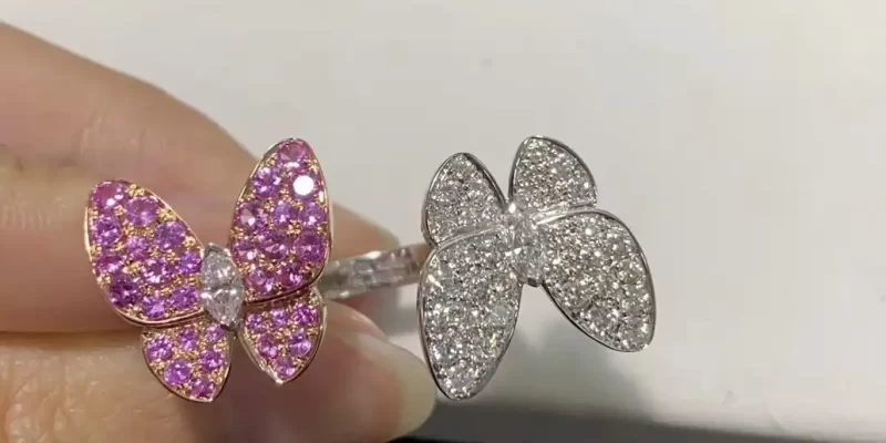 挑选完美求婚钻戒：专家推荐与选购技巧指南