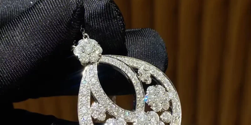 求婚必备！盘点2023最受欢迎的求婚钻戒款式及选购攻略