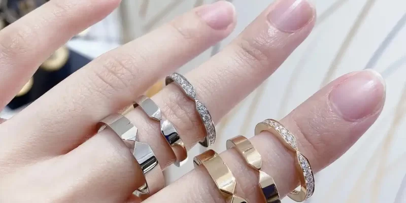 求婚钻戒挑选攻略：如何选购完美钻戒，打造浪漫求婚时刻