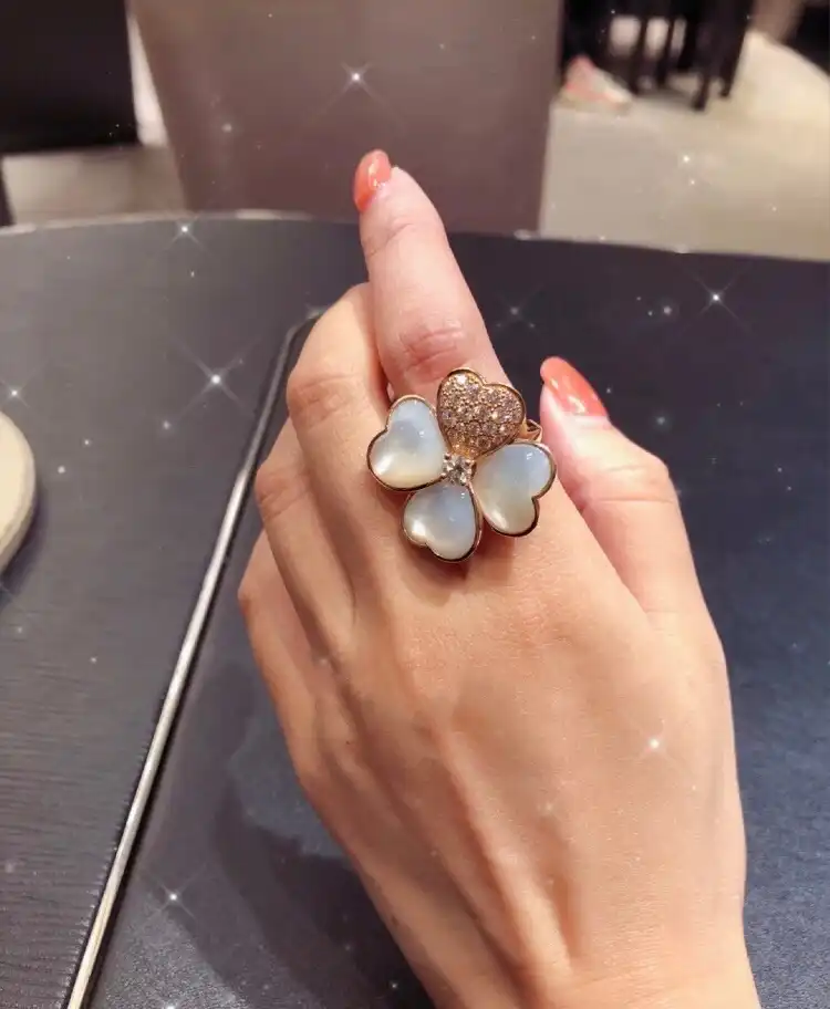 求婚钻戒定制图片展示